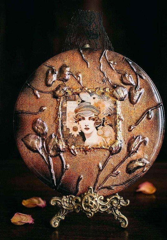 Portret / magnes dama Art Deco — unikat, rękodzieło artystyczne, żywica 15 cm